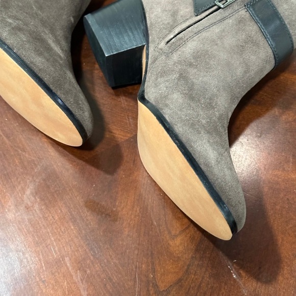 Coach Suede Patricia in Chestnut Msrp $228 - Picture 4 of 6